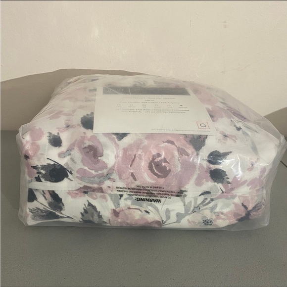 New Home Reflections Floral Cal King Sheet Set 1000 TC - Picture 3 of 4